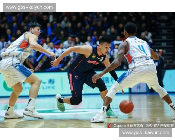 德比之巅的静谧回响：深粤大战录像里的细节与荣光